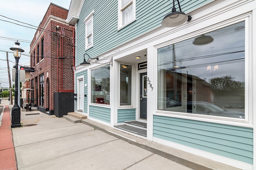 3287 Post Rd, Warwick, RI à louer - Photo de l’immeuble – Image 3 sur 19