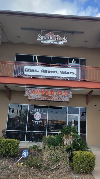 15912 N RR 620, Austin, TX à louer - Photo de l’immeuble – Image 3 sur 17