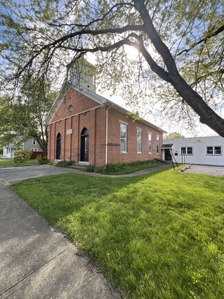 Plus de détails pour 275 College St, Groveport, OH - Bureau à vendre