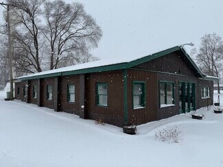 Plus de détails pour 358 S Oak St, Lone Rock, WI - Bureau à vendre