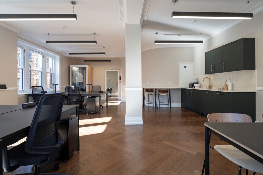 44 Maiden Ln, Londres à louer - Photo de l’immeuble – Image 3 sur 10