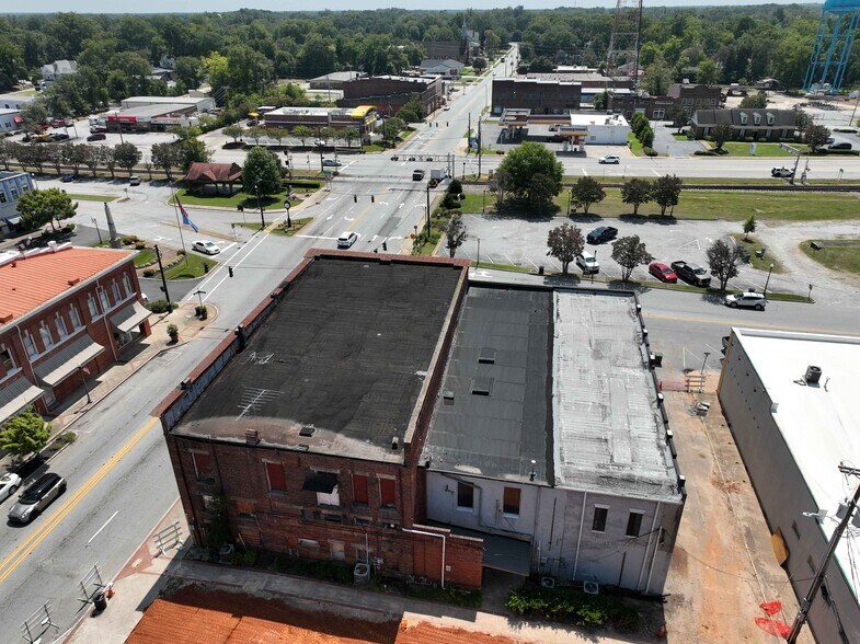 104 W Main St, Clinton, SC à louer - Aérien – Image 2 sur 8