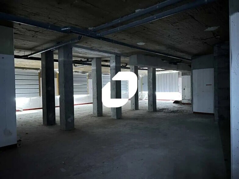 23-25 Rue Du 11 Novembre 1918, Poissy à louer - Photo intérieure – Image 3 sur 9