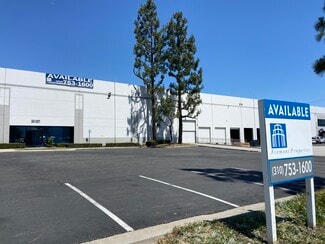 Plus de détails pour 13516 Imperial Hwy, Santa Fe Springs, CA - Industriel/Logistique à louer
