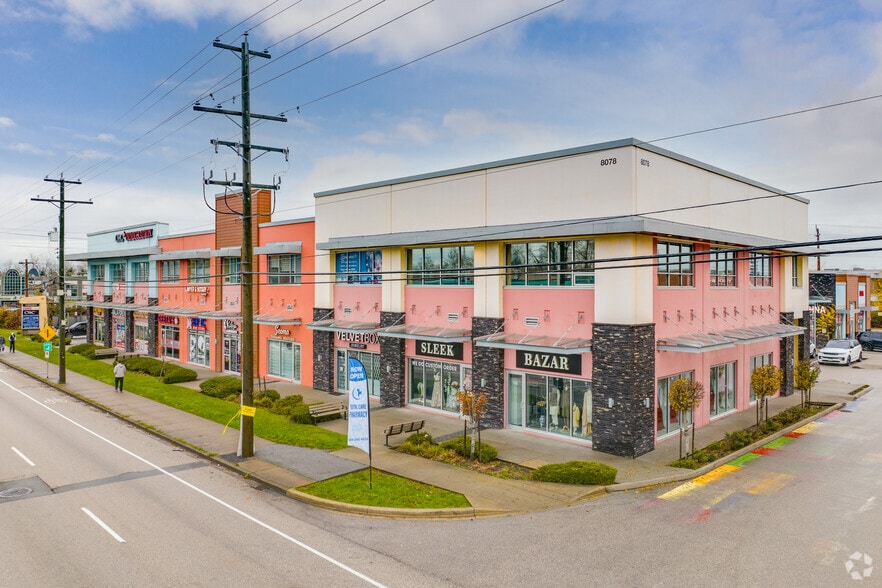 8078 128th St, Surrey, BC à louer - Photo de l’immeuble – Image 2 sur 4