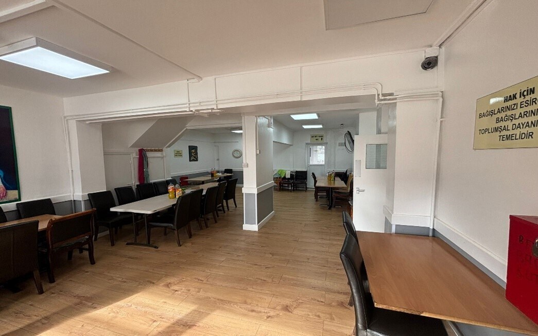 282-284 Brigstock Rd, Thornton Heath, LND CR7 7JE - Lot Ground - - Photo intérieure - Image 1 of 8