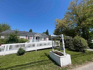 Plus de détails pour 736 Highway 2, Elmsdale, NS - Bureau à vendre