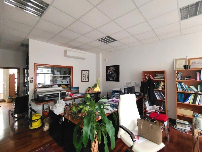 View Photo