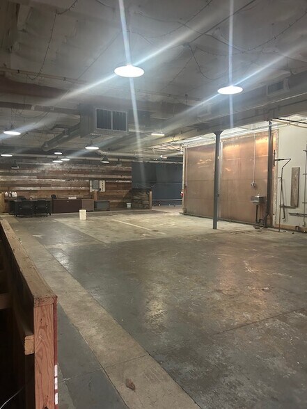 124 SE 11th Ave, Portland, OR à louer - Photo de l’immeuble – Image 2 sur 5