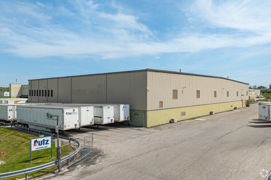 240 Kindig Ln, Hanover, PA à louer - Photo de l’immeuble – Image 2 sur 11
