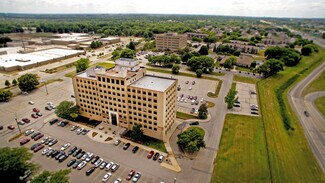 Plus de détails pour 1200 Valley West Dr, West Des Moines, IA - Bureau à louer