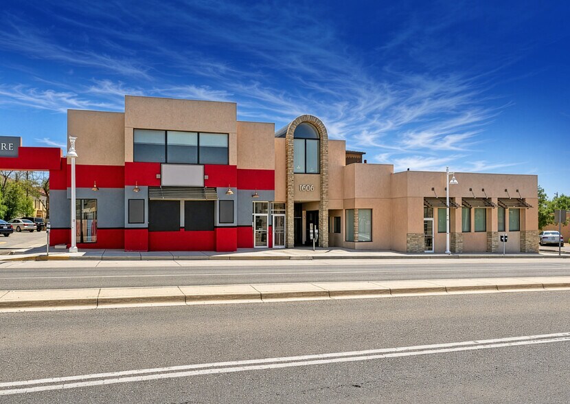 1606 Central Ave SE, Albuquerque, NM à louer - Photo de l’immeuble – Image 1 sur 5