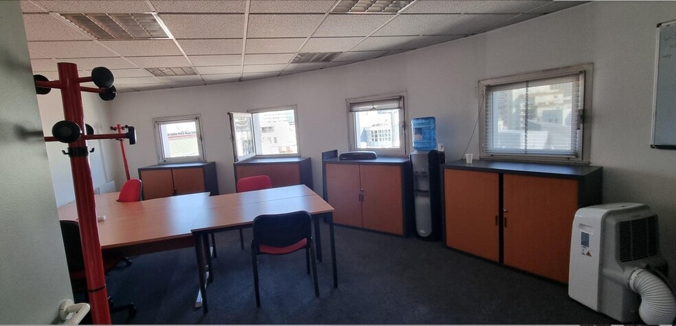 Bureau dans Paris à louer - Photo de l’immeuble – Image 1 sur 7