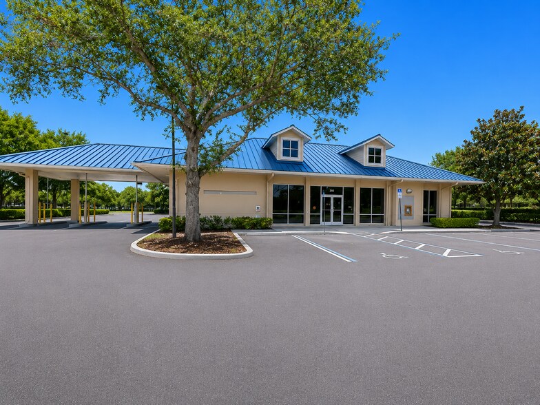 210 Citrus Tower Blvd, Clermont, FL à louer - Photo de l’immeuble – Image 1 sur 7