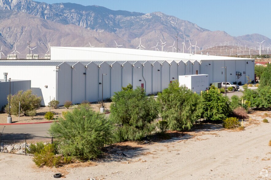 13300 Little Morongo Rd, Desert Hot Springs, CA à vendre - Photo principale – Image 1 sur 10