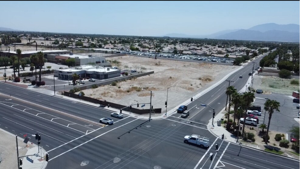 80521 Hwy 111, Indio, CA à vendre Photo de l’immeuble– Image 1 sur 6