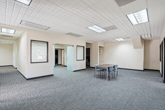 2125 S Broadway, Santa Maria, CA à louer Photo intérieure– Image 1 sur 3