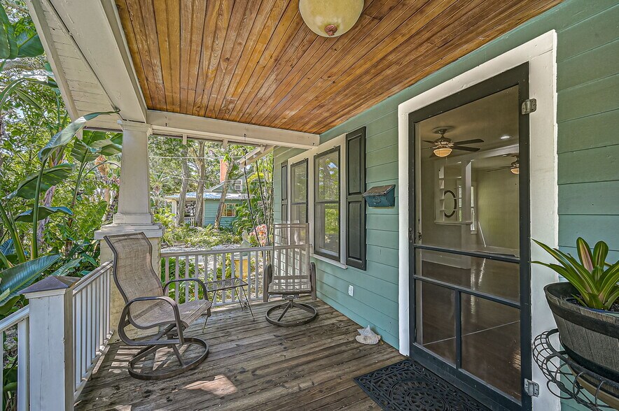 1677 4th St, Sarasota, FL à vendre - Photo de l’immeuble – Image 2 sur 30
