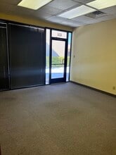 13500 Midway Rd, Farmers Branch, TX à louer Photo intérieure– Image 1 sur 9