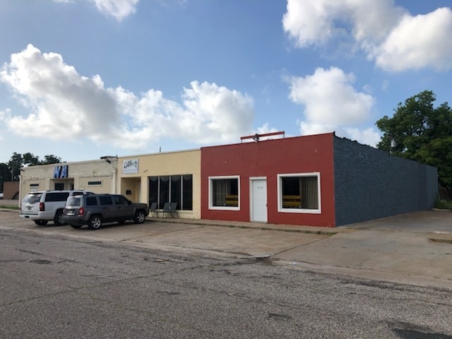 909 N 8th Ave, Texas City, TX à vendre Photo de l’immeuble– Image 1 sur 14