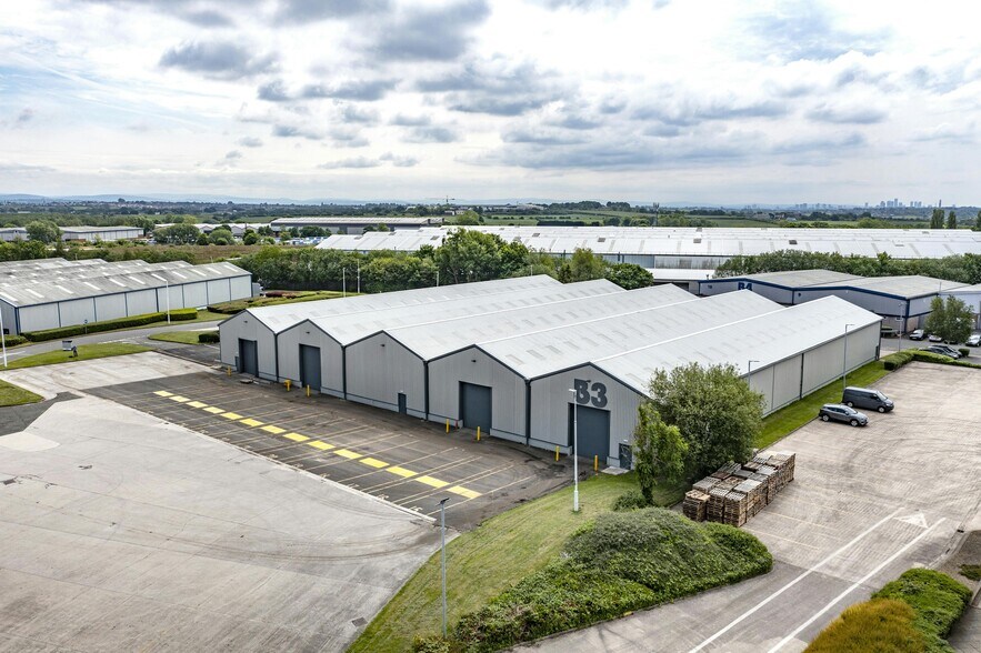 B10 Broadlands, Heywood à louer - Photo de l’immeuble – Image 3 sur 12