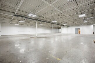 Plus de détails pour 740 Driving Park Ave, Rochester, NY - Local d'activités, Industriel/Logistique à louer