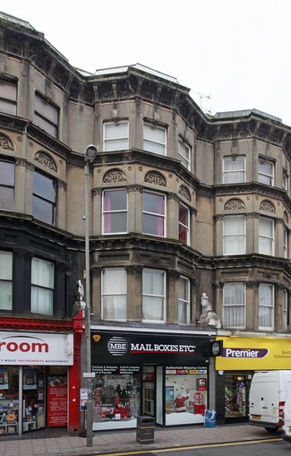 Plus de détails pour 91 Western Rd, Brighton - Local commercial à louer