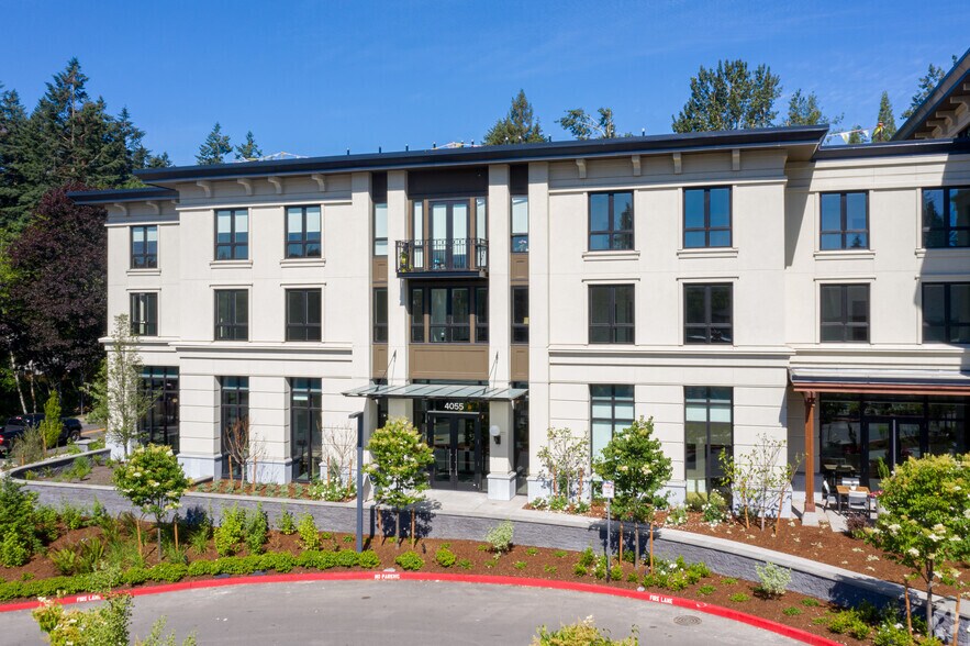 4015 Mercantile Dr, Lake Oswego, OR à louer - Photo de l’immeuble – Image 1 sur 6