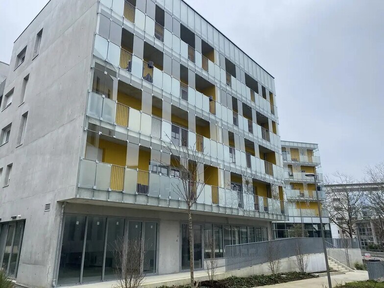 Local commercial dans Nantes à vendre - Photo de l’immeuble – Image 3 sur 4