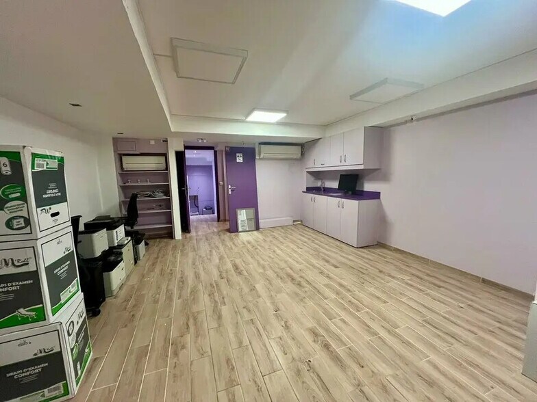 Bureau dans Paris à vendre - Photo de l’immeuble – Image 3 sur 8