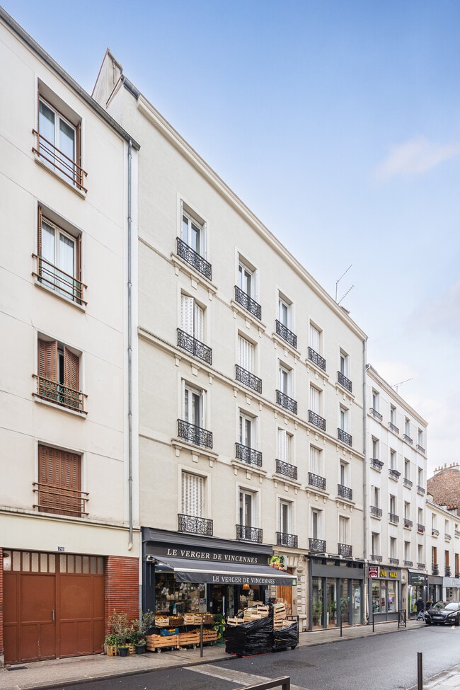 Plus de détails pour 74 Bis Rue De Montreuil, Vincennes - Local commercial à louer