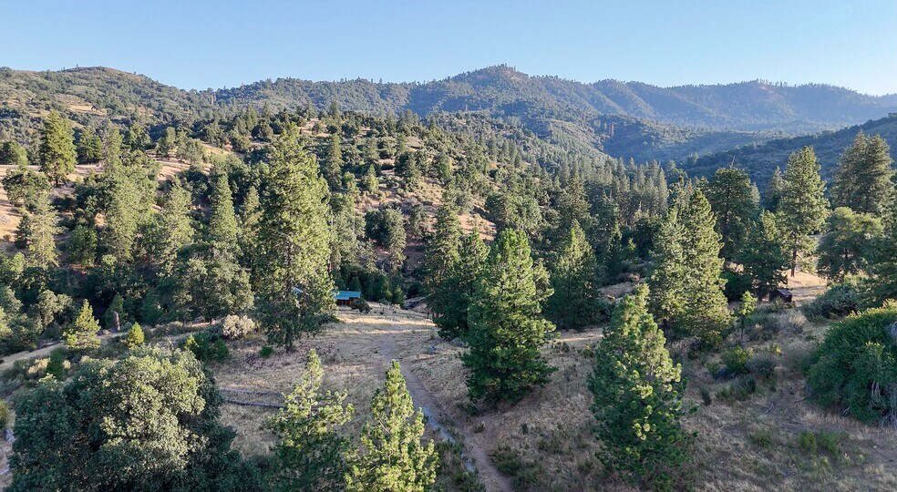 Whitaker Forest Road, Miramonte, CA à vendre - Photo de l’immeuble – Image 2 sur 15