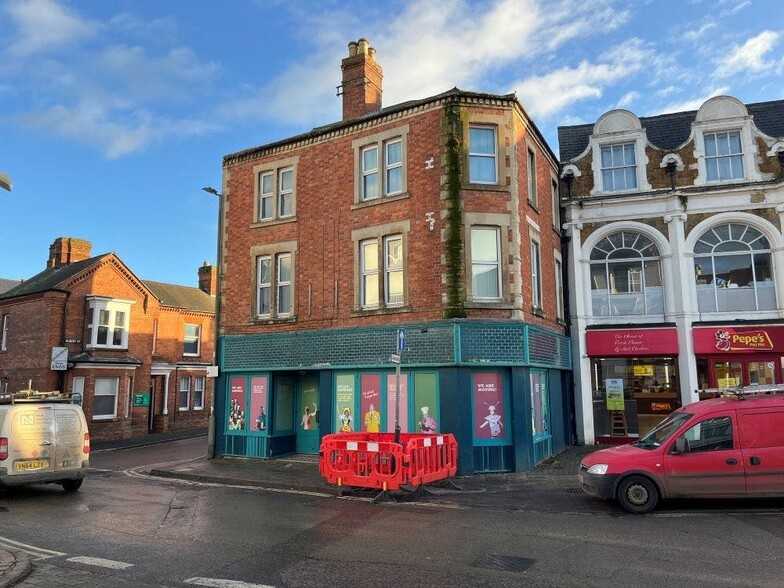 25 High St, Banbury à louer - Photo de l’immeuble – Image 2 sur 32