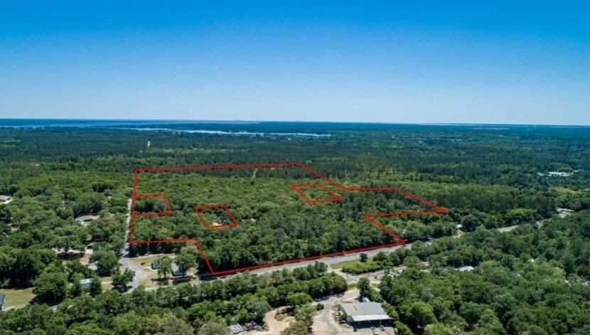 0 Richburg St/ Embers St, Milton, FL à vendre - Photo de l’immeuble – Image 1 sur 3