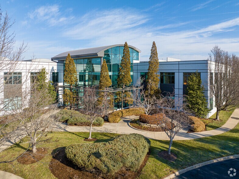 13551 Triton Park Blvd, Louisville, KY à louer - Photo principale – Image 1 sur 17