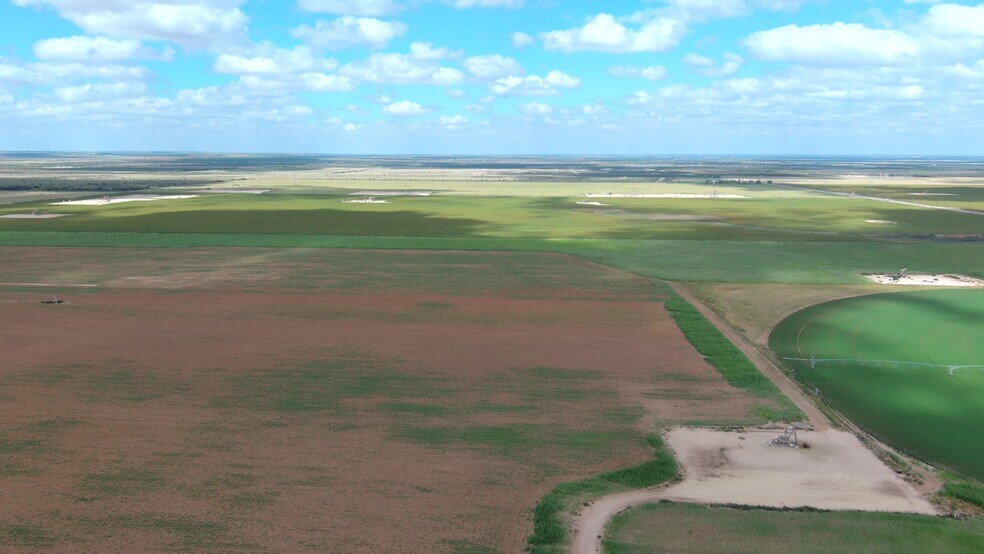 County Road 10, Big Spring, TX à vendre - Photo de l’immeuble – Image 2 sur 12