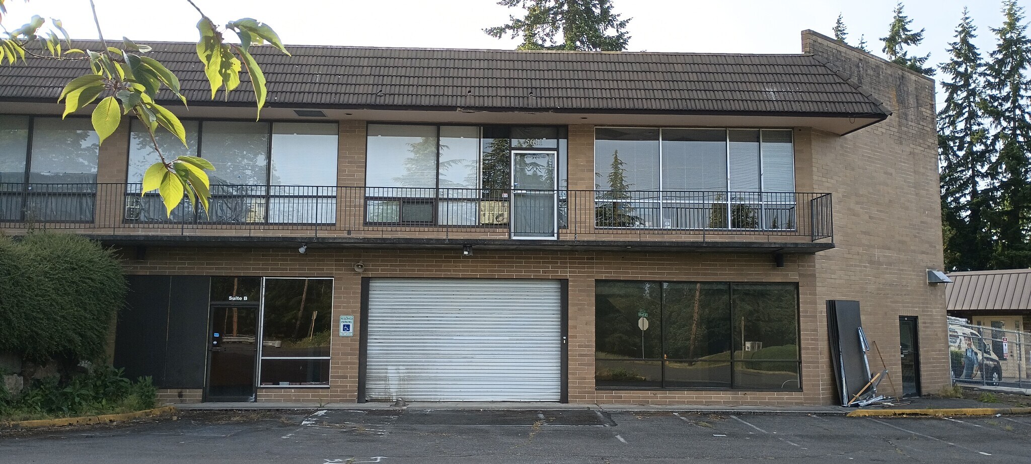 5611 196th St SW, Lynnwood, WA à louer Photo de l’immeuble– Image 1 sur 10