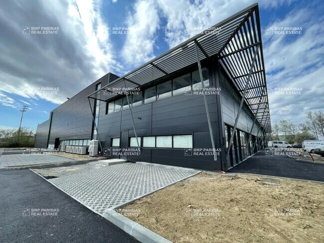 Plus de détails pour 2721 Route De Baziège La Lauragaise, Labège - Bureau à louer