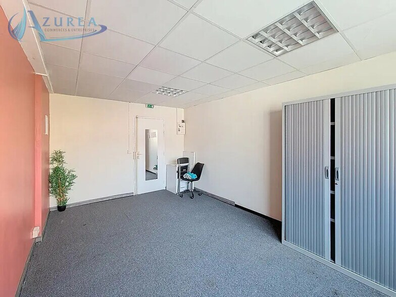 Bureau dans Nice à louer - Photo de l’immeuble – Image 2 sur 4