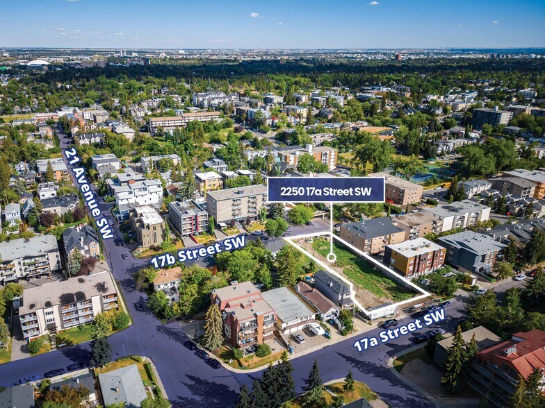 2250 17a SW st, Calgary, AB à vendre - Aérien – Image 1 sur 2