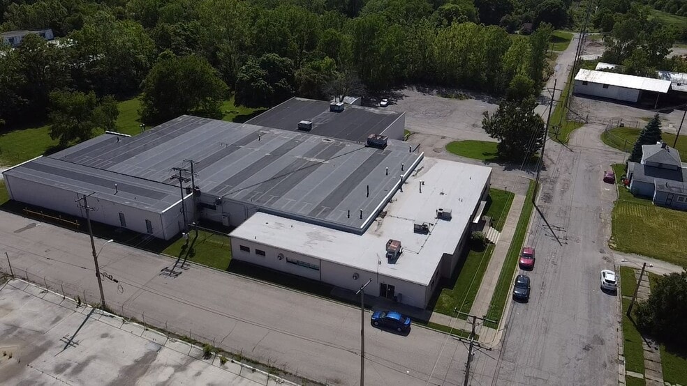 1905 W Jefferson St, Springfield, OH à vendre - Photo de l’immeuble – Image 2 sur 5