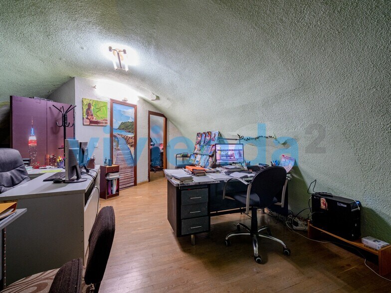 Immeuble residentiel dans Madrid, Madrid à vendre - Photo intérieure – Image 2 sur 2