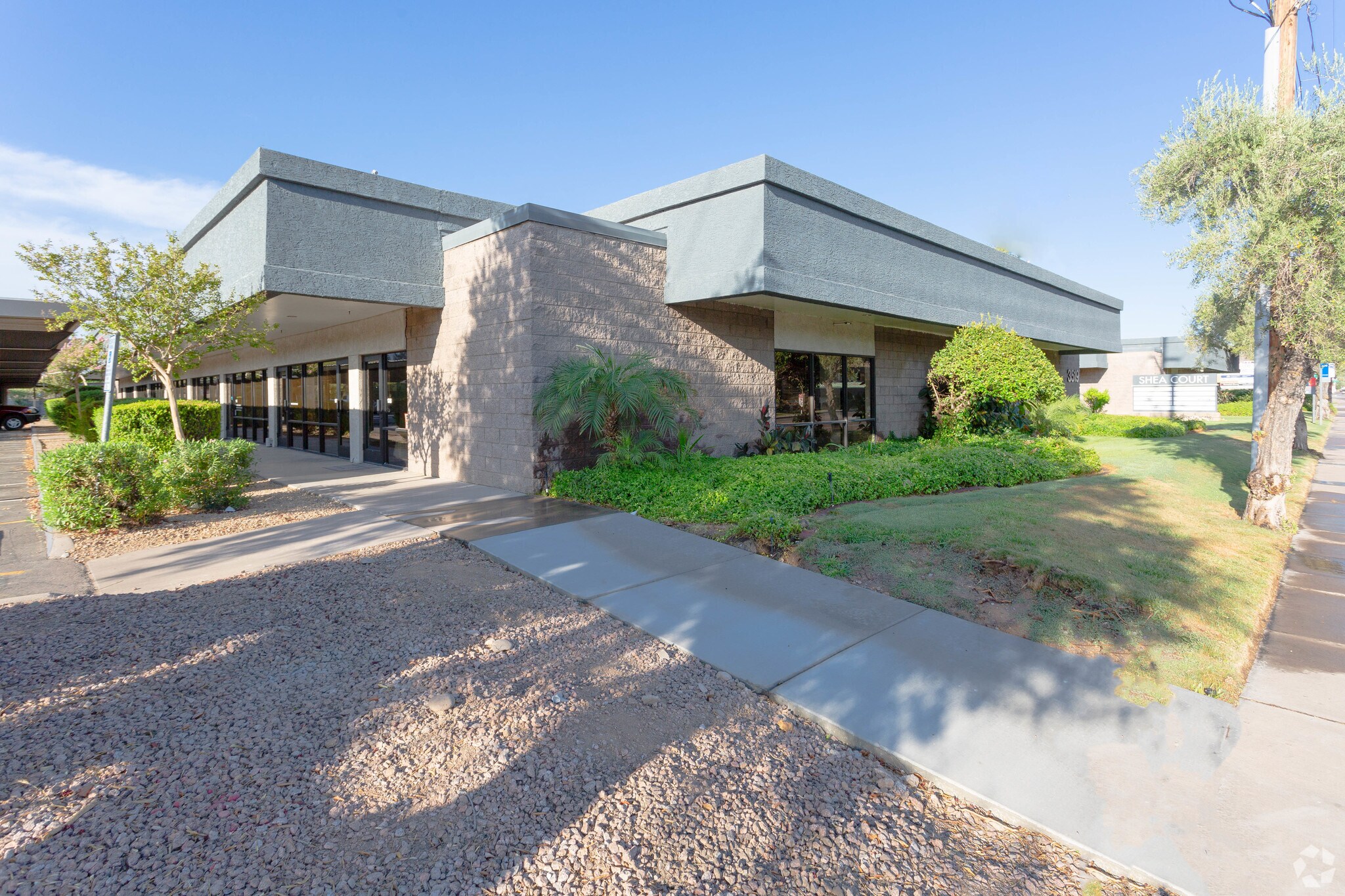 3509-3519 E Shea Blvd, Phoenix, AZ à louer Photo principale– Image 1 sur 4