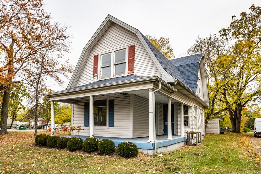 7507 Michigan Rd, Indianapolis, IN à vendre - Photo de l’immeuble – Image 2 sur 70