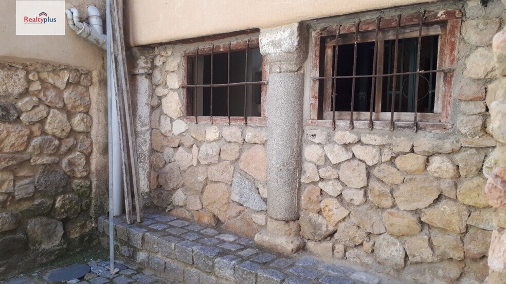Immeuble residentiel dans Segovia, Segovia à vendre - Photo de l’immeuble – Image 2 sur 5