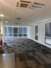 Bureau dans Saint-Priest à louer Photo intérieure– Image 1 sur 1