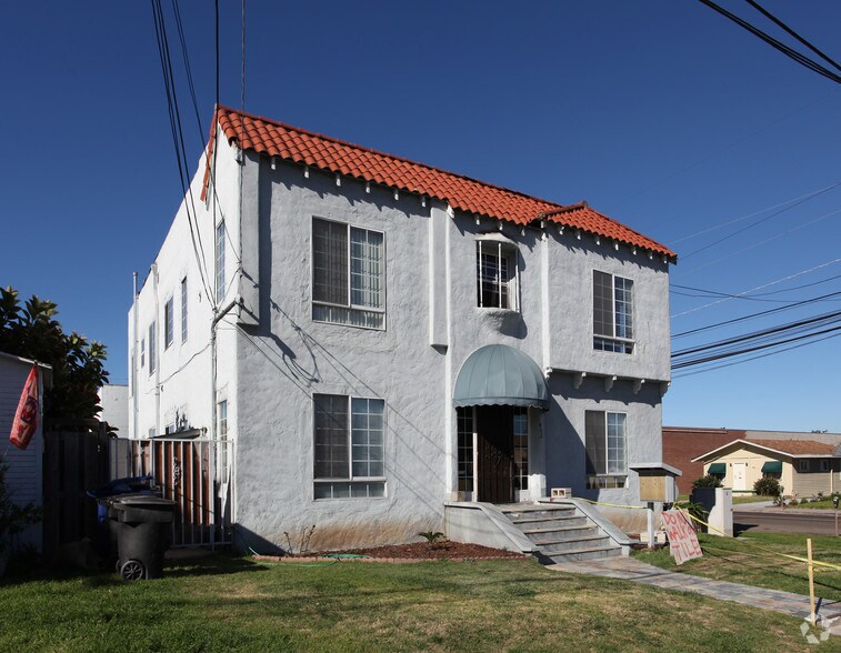 402 Church Ave, Chula Vista, CA à vendre - Photo de l’immeuble – Image 2 sur 109