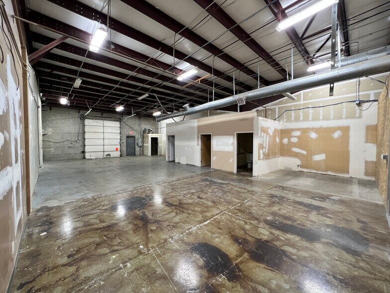 601-635 N 1200 W, Orem, UT à louer - Photo de l’immeuble – Image 3 sur 5