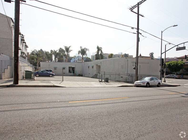 1665 W 3rd St, Los Angeles, CA à vendre - Photo de l’immeuble – Image 2 sur 11