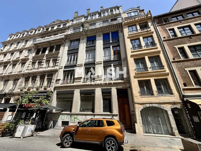 Bureau dans Lyon à louer - Photo de l’immeuble – Image 1 sur 8